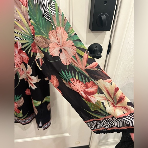 XL JM COLLECTION Tropical Floral Women's Blouse Black and Pink - Picture 4 of 11